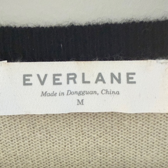 Everlane Cream Women Med Cashmere Crew Long Sleeve Sweater Black Ribbed Accents - Picture 5 of 9